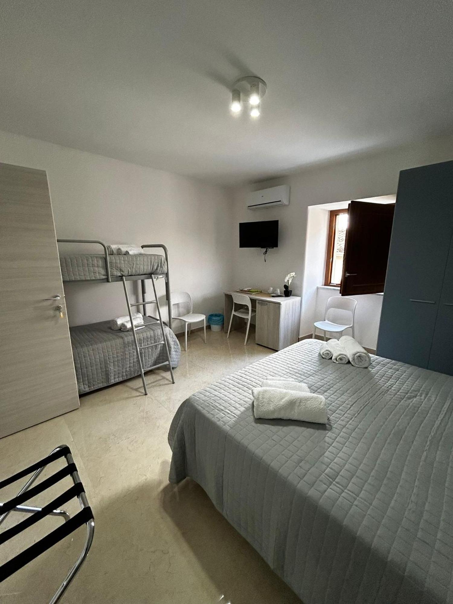 Hotel La Spiga à Gangi Extérieur photo
